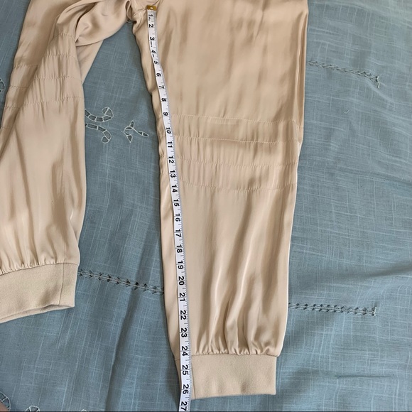 Dorothee Schumacher cream satin jogger pants - Picture 13 of 16